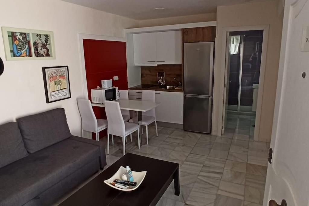 Atico Veedor 19 Dias Y Muchas Noches Lejlighed Cádiz Eksteriør billede
